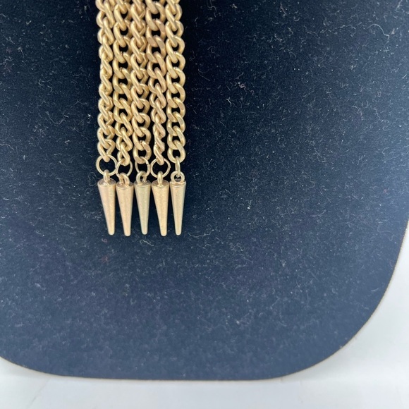 Elegant Gold & Black Statement Necklace – Pre-Owned - Picture 7 of 11